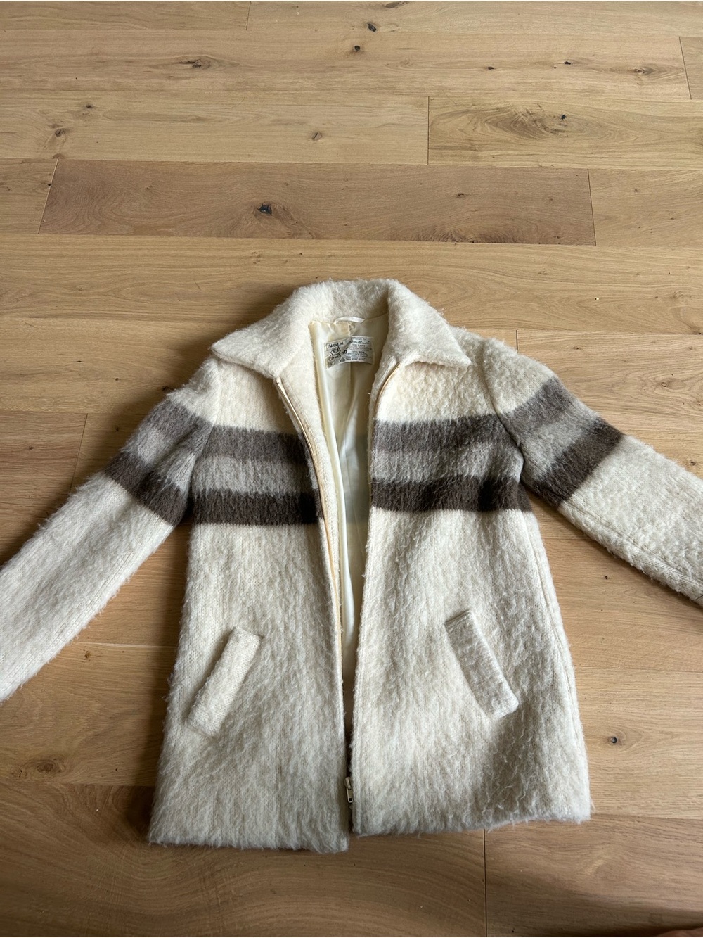 Vintage Eddie Bauer 100% Wool Hilda Ltd. Women’s Coat